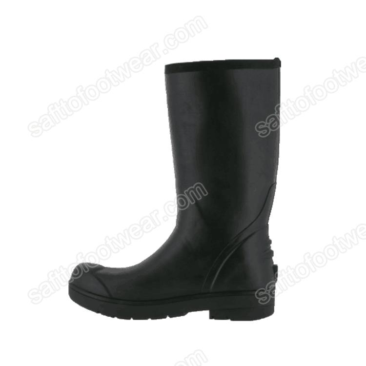 Rubber Work Boots for the Chemical Industry.jpg