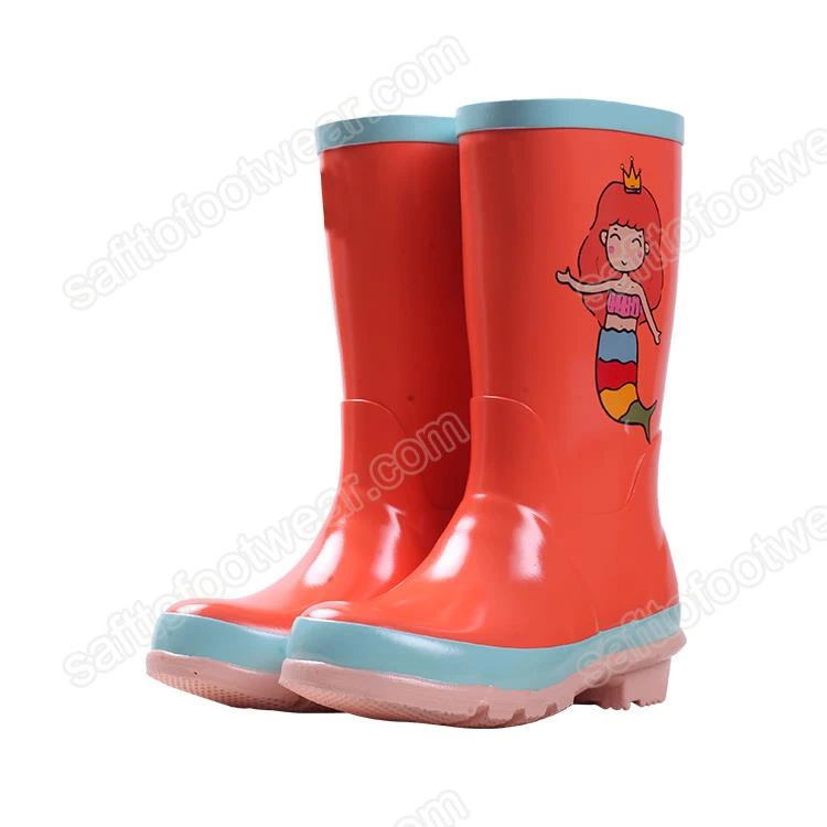 Childrens Natural Rubber Rain Boots.JPG Childrens Natural Rubber Rain Boots.JPG